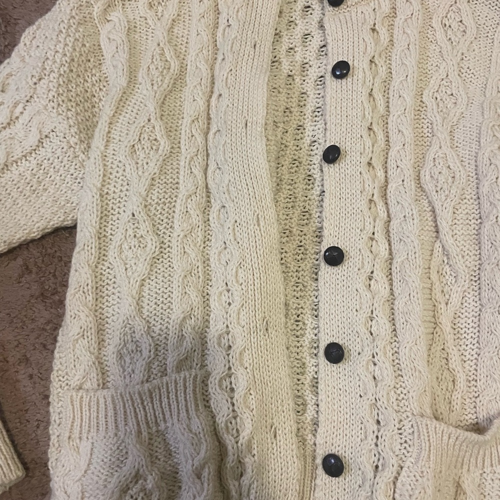 Wool Cardigan - Picture 2 of 3